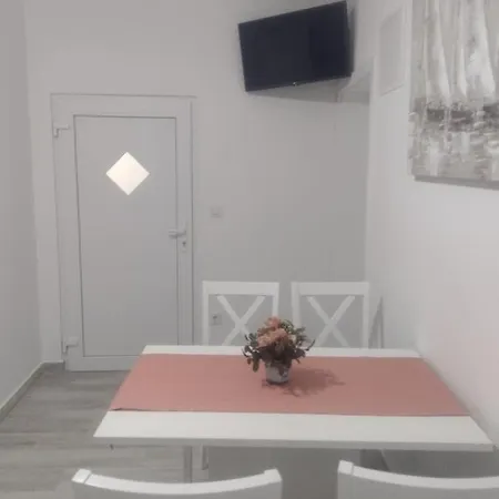 Apartmán Gordana Dvosoban Apartman *